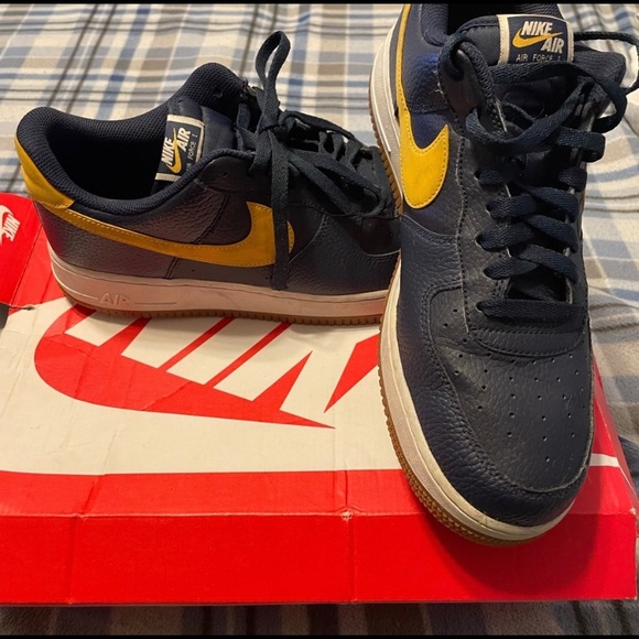 Nike air forces ones - Picture 3 of 6